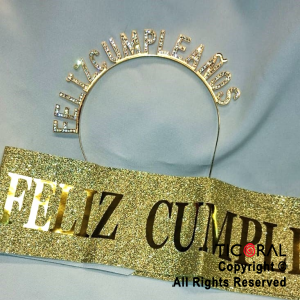 SET VINCHA Y BANDA FELIZ CUMPLEAOS CON STRASS ORO X 1
